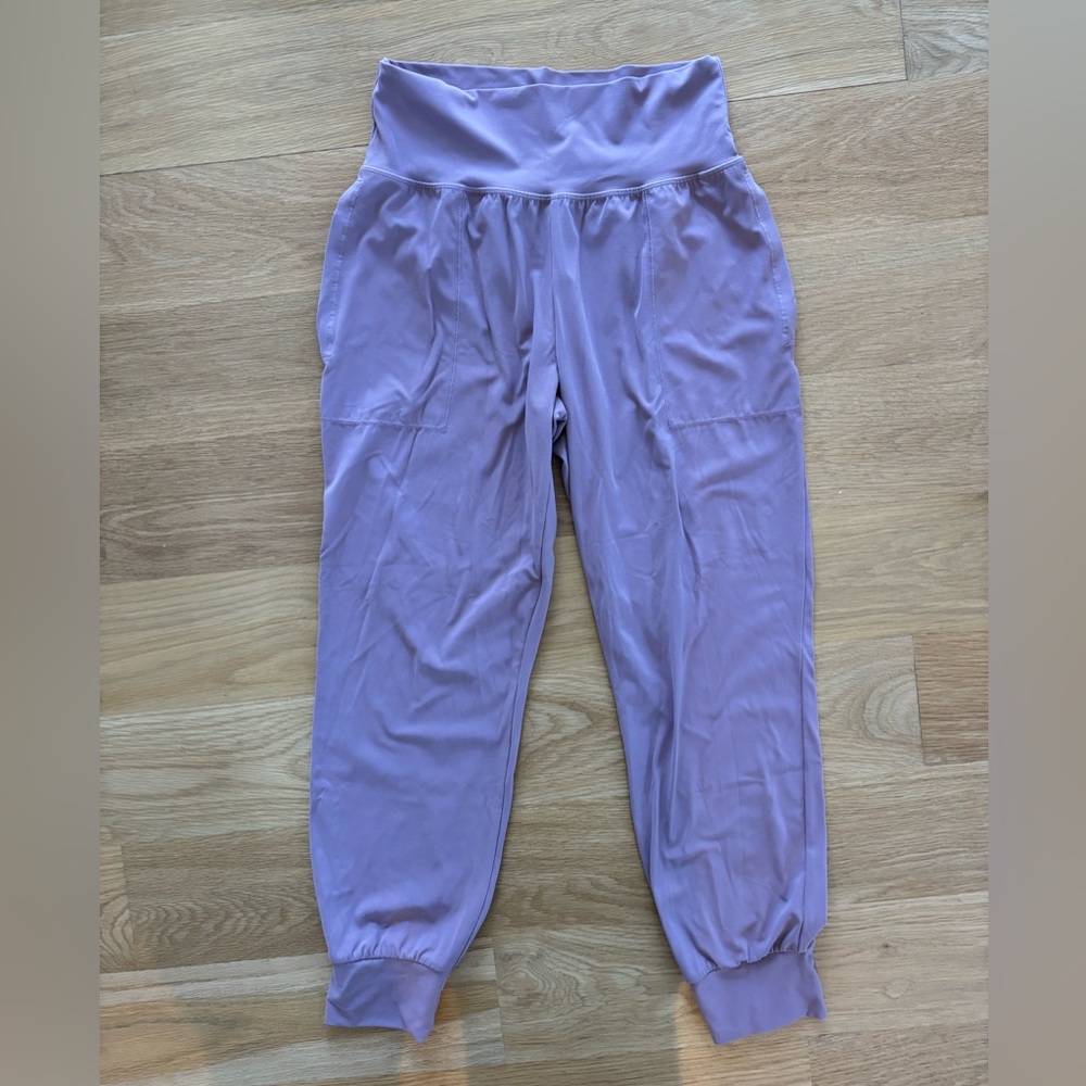 Athleta Salutation Joggers Mauve - like new